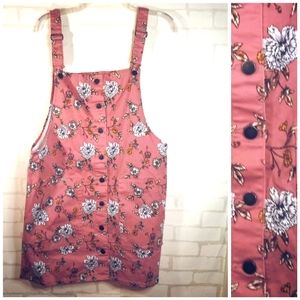 NWOT Adorable So. Overall smock dress XL floral
